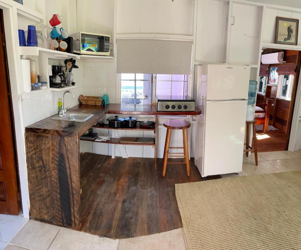 Hummingbirds Cabins Caye Caulker Zewnętrze zdjęcie