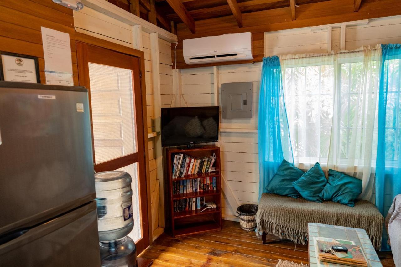 Hummingbirds Cabins Caye Caulker Zewnętrze zdjęcie